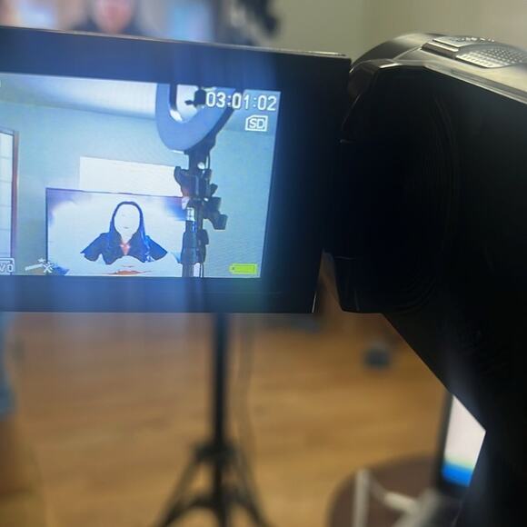 DVC FULL HD NIGHT VISION DIGITAL VIDEO CAMERA - Picture 10 of 15